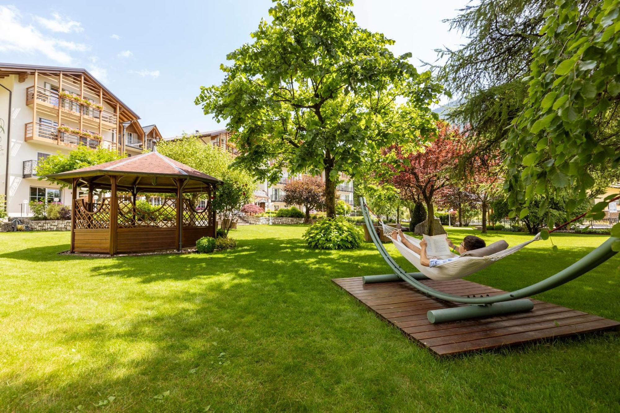 Hotel Lido - Slow & Natural Living Molveno Zewnętrze zdjęcie