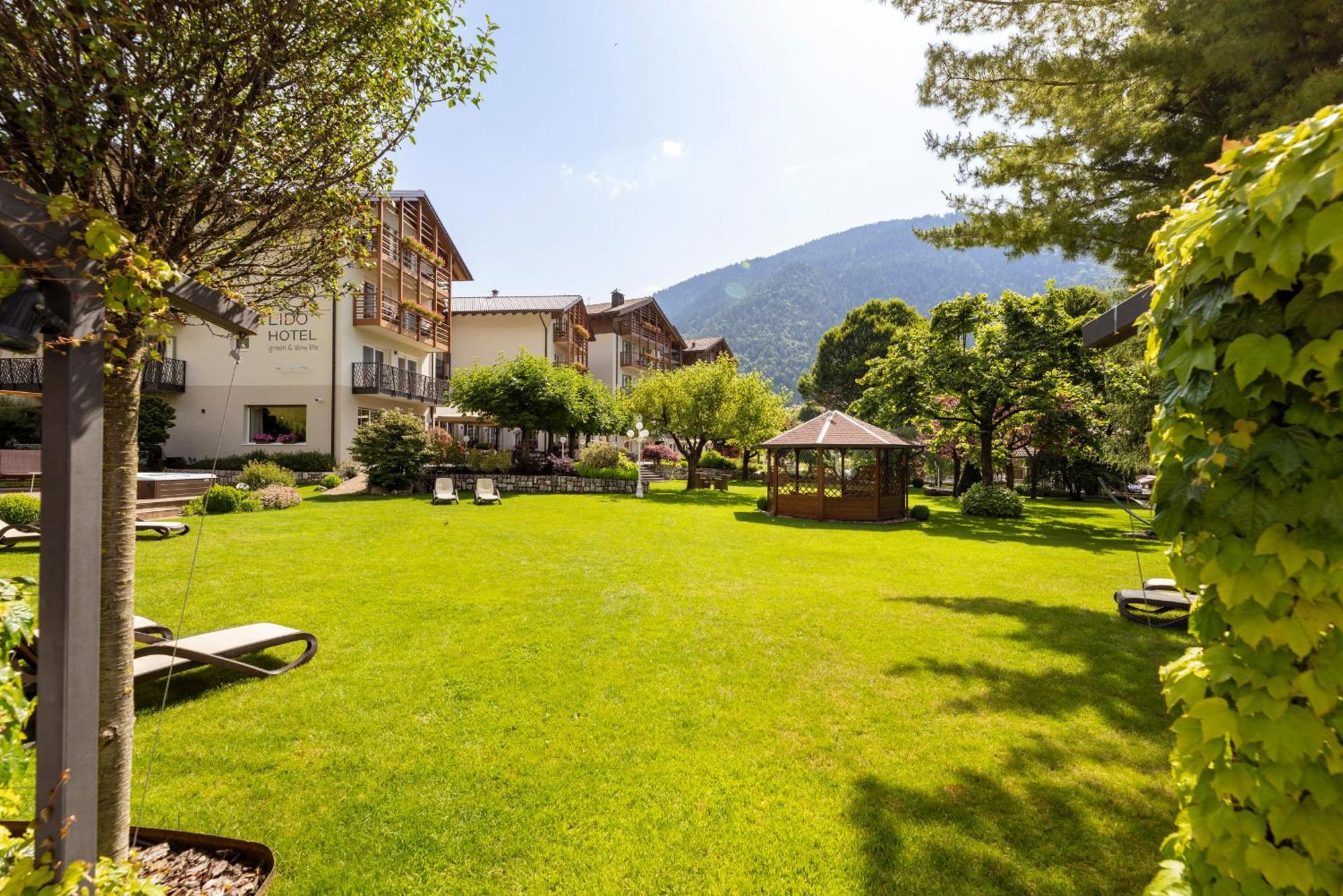 Hotel Lido - Slow & Natural Living Molveno Zewnętrze zdjęcie